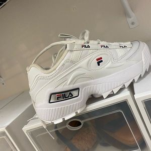 Fila size 7 women shoes
